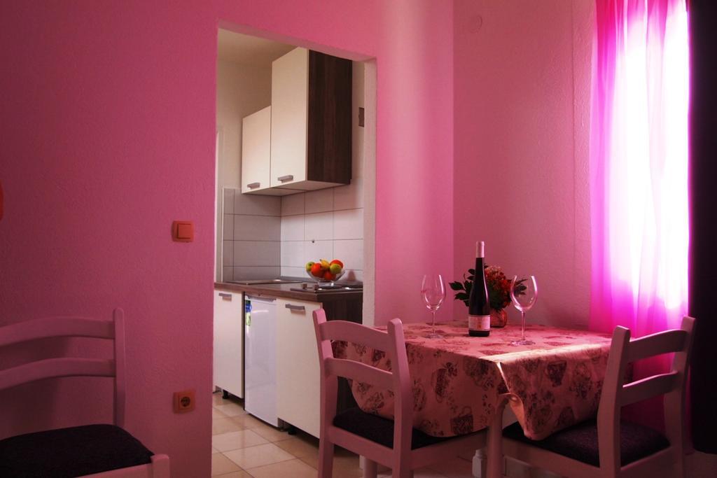 Apartment Old Town Makarska Cameră foto